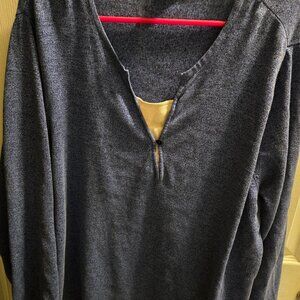 Women's blue and white lg sleeve shirt